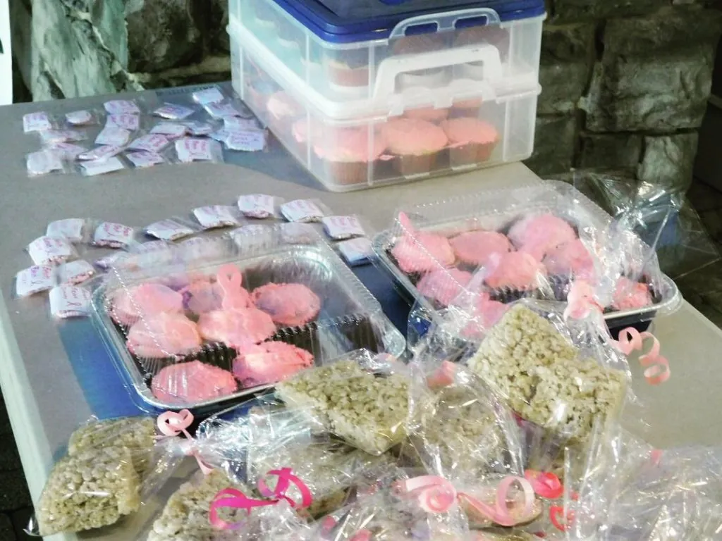 The Gunnery School Field Hockey Bake Sale during Cancer Awareness Month Pink cupcakes and rice crispies