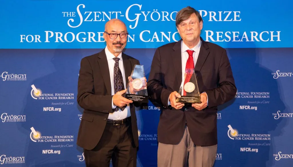 Prize Ceremony Mak and Davis Awarded 2