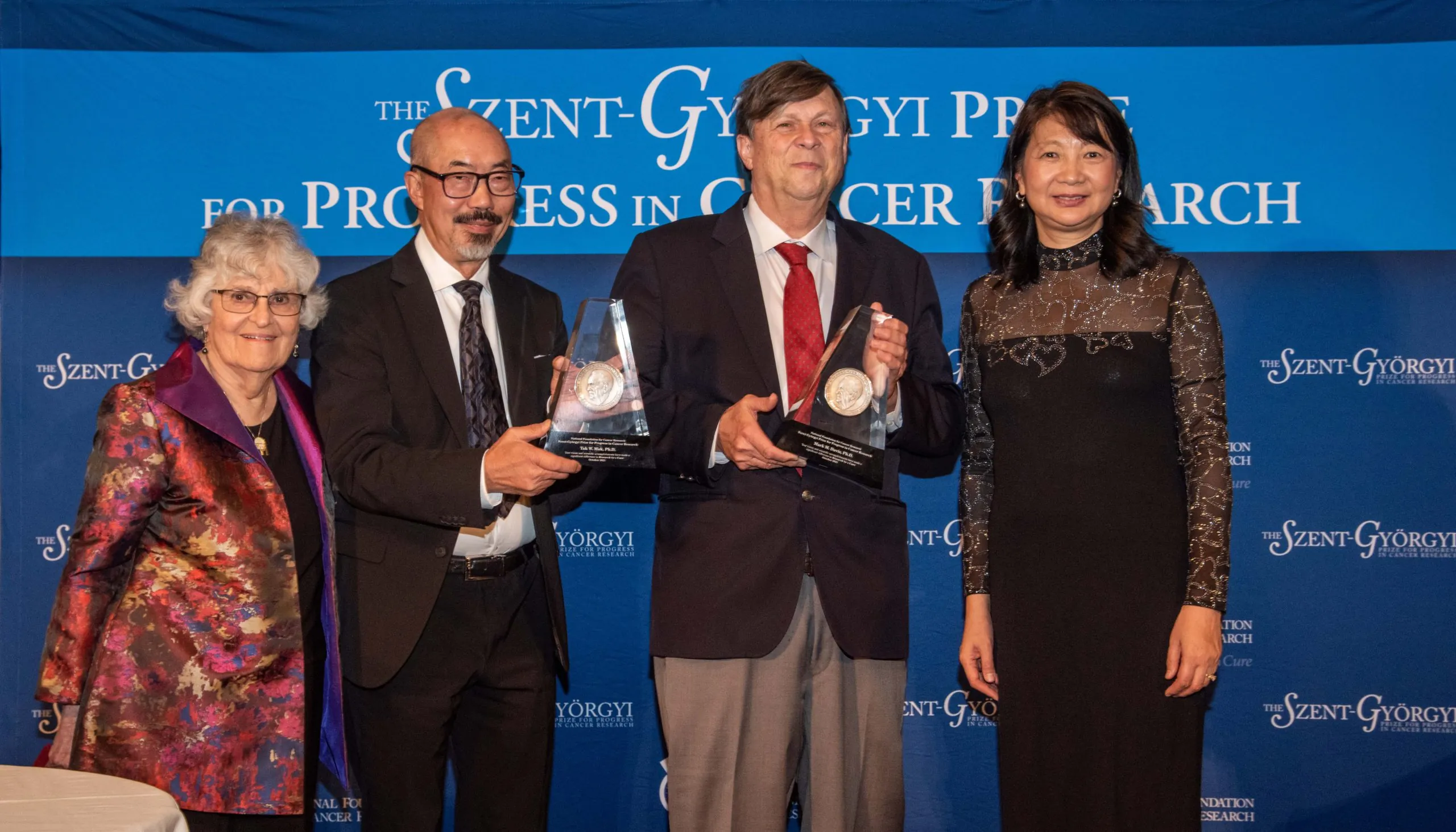 Prize Ceremony Mak and Davis Awarded