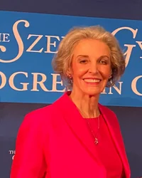 kb 200x250 Dr. Karen Burke