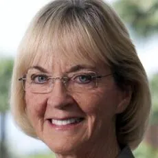 Anna Barker head shot 2 (1) (1)